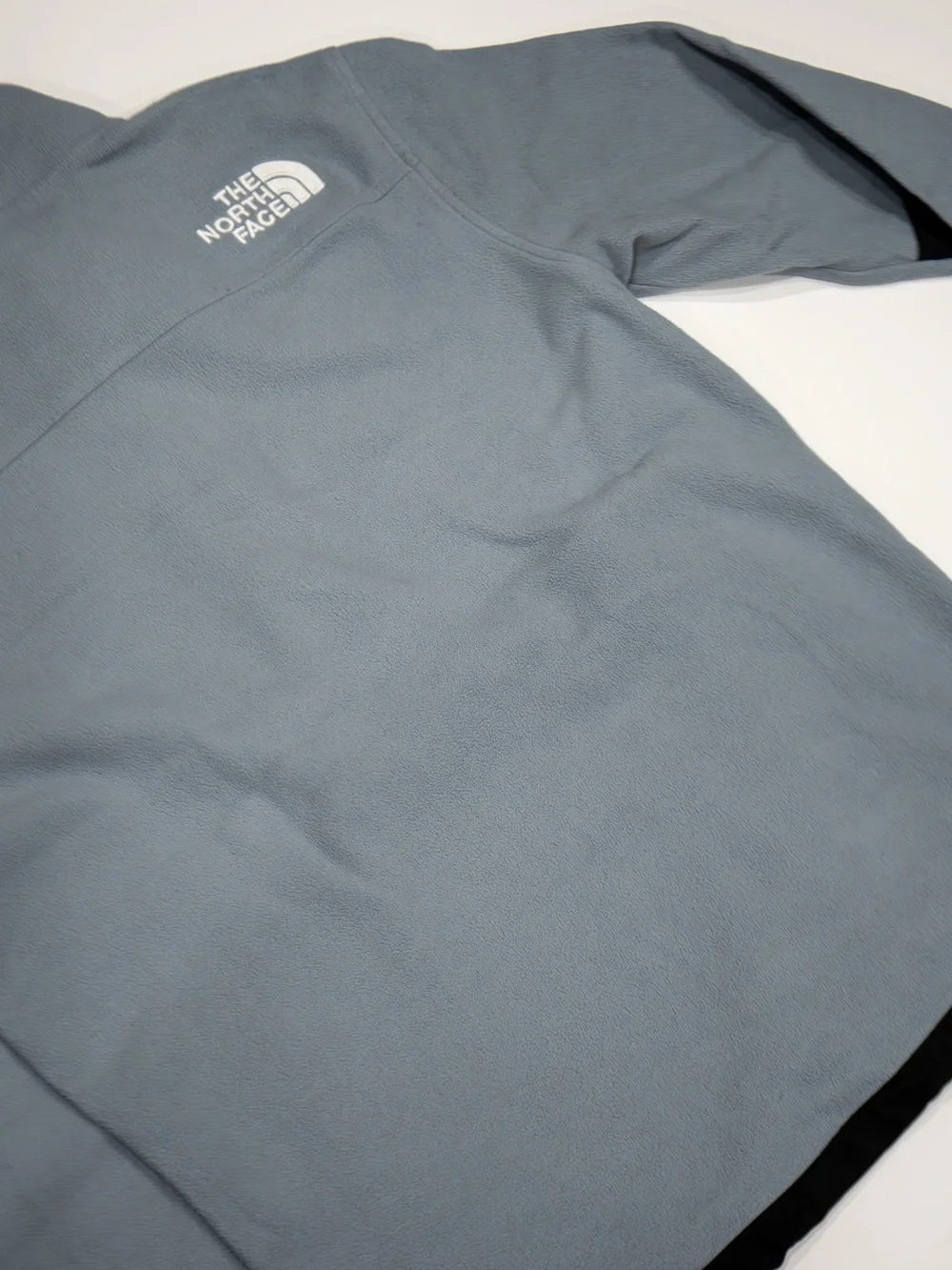The North Face Men's Slate Blue Half-Zip Fleece Pullover
